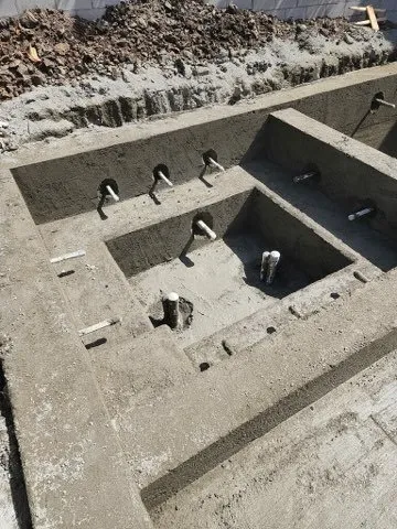 Custom yard maintenance for year-round maintenance in Van Nuys, CA by GWP Builders