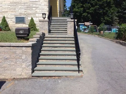 Custom residential landscaping experts serving Middletown, NY - H & G Landscaping