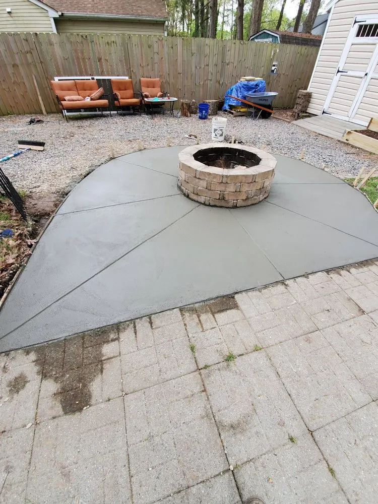 Top-rated landscaping services experts serving Newport News, VA - H & H Landscaping