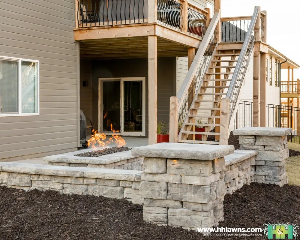 Top-rated garden landscaping experts serving Gretna, NE - H & H Lawn and Landscape