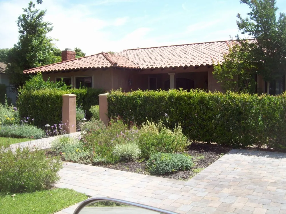 Custom yard maintenance experts serving Duarte, CA - H & M Landscape & Irrigation Design