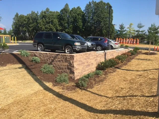 Affordable residential landscaping experts serving Mechanicsburg, PA - H & N Landscaping