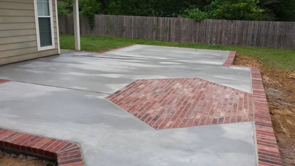 Custom landscaping services experts serving Kountze, TX - H & V Construction