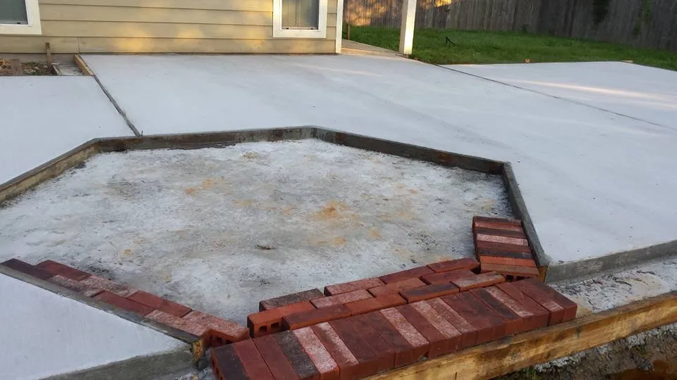 Top-rated outdoor landscaping for outdoor upgrades in Kountze, TX by H & V Construction