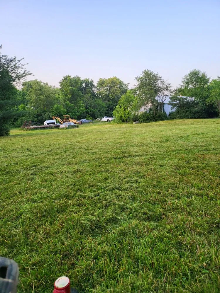 Custom garden landscaping in Frankfort, KY by H and L Lawn and Tree Service