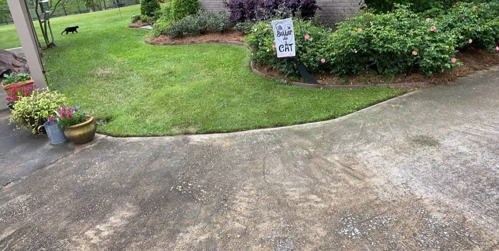 Professional lawn care service for homes in Monroe, LA by H Enterprises Lawn Service