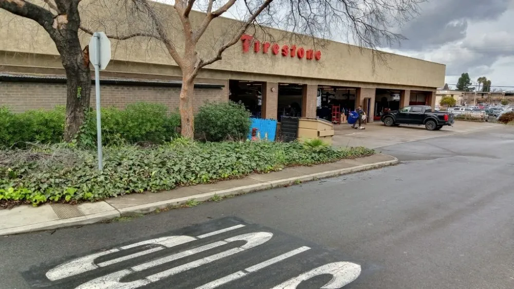 Affordable landscaping services experts serving Antioch, CA - H R Handyman services