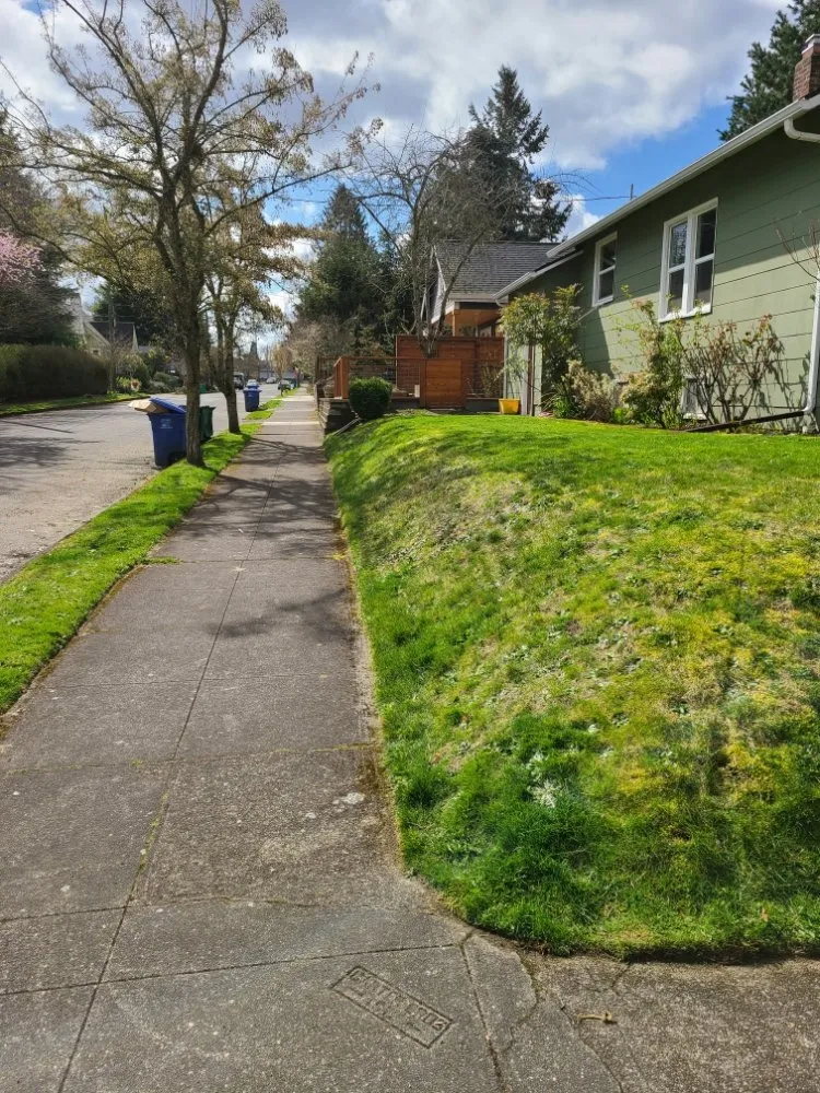 Top-rated residential landscaping for year-round maintenance across Portland, OR - H2 Lands Maintenance