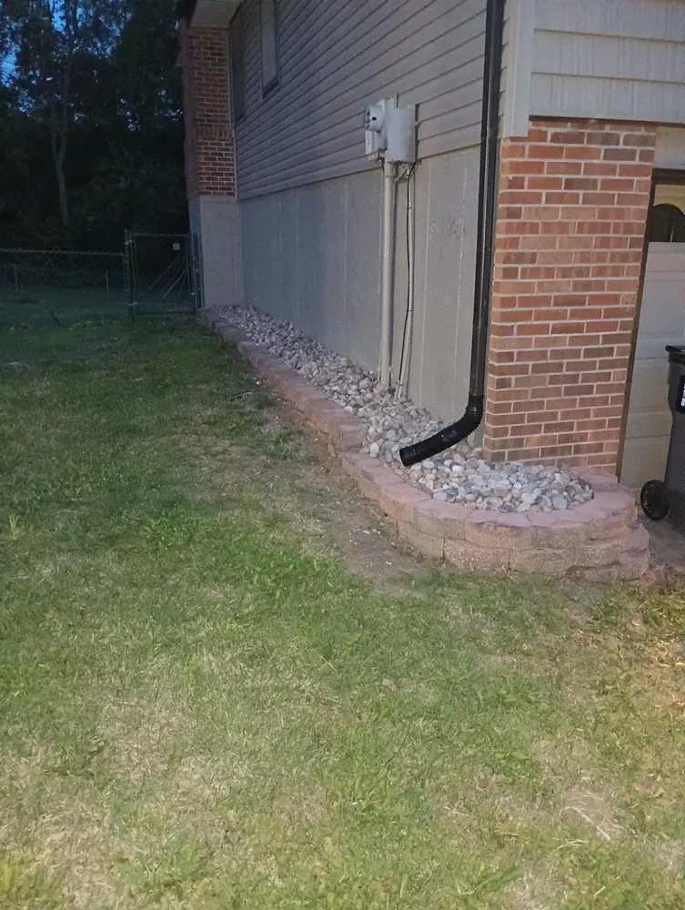 Expert outdoor landscaping for year-round maintenance across Minneapolis, MN - Haas Hardscapes & Demo