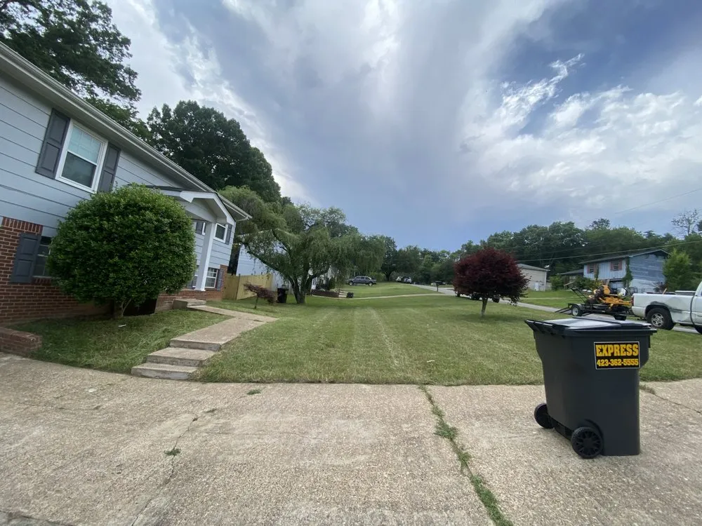 Local yard cleanup service near you across Middle Valley, TN - HABB lawn and landscaping