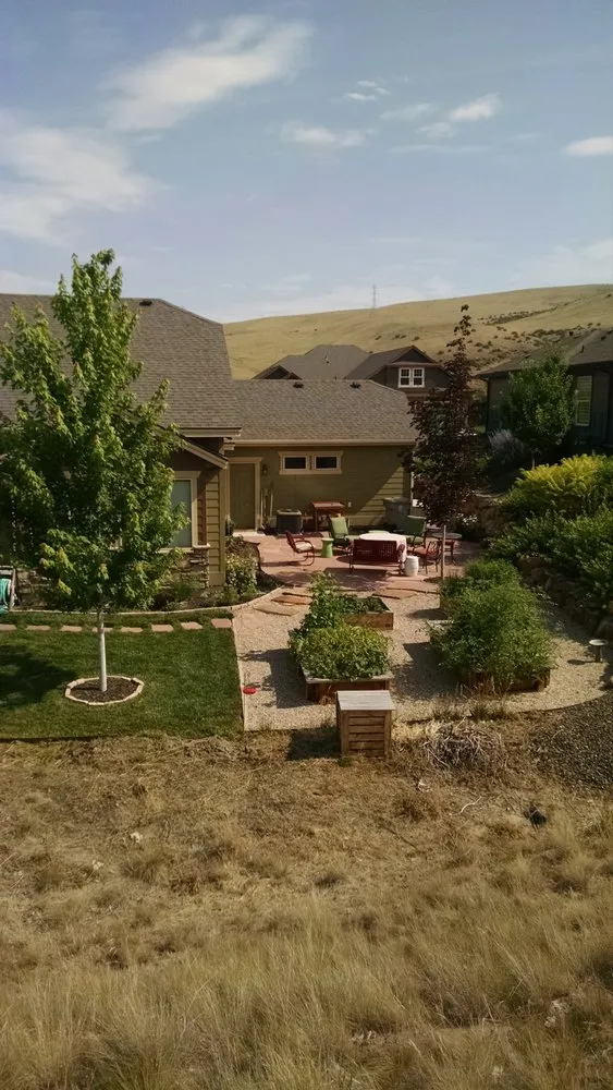Local lawn care service in Eagle, ID - Habiscapes