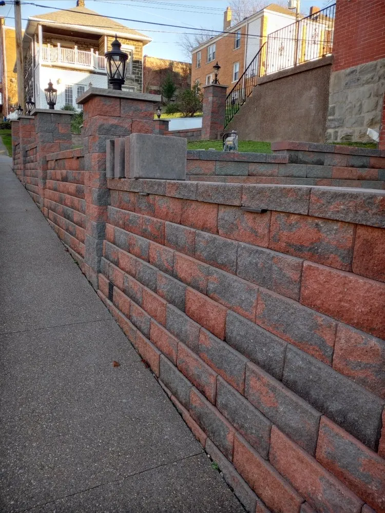 Reliable lawn mowing service experts serving Pittsburgh, PA - Habraham Lawn Care