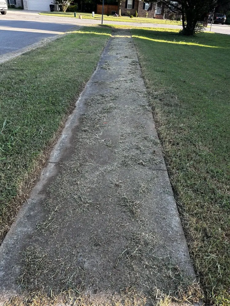 Trusted garden landscaping near you in Murfreesboro, TN by HaC Lawn Maintenance