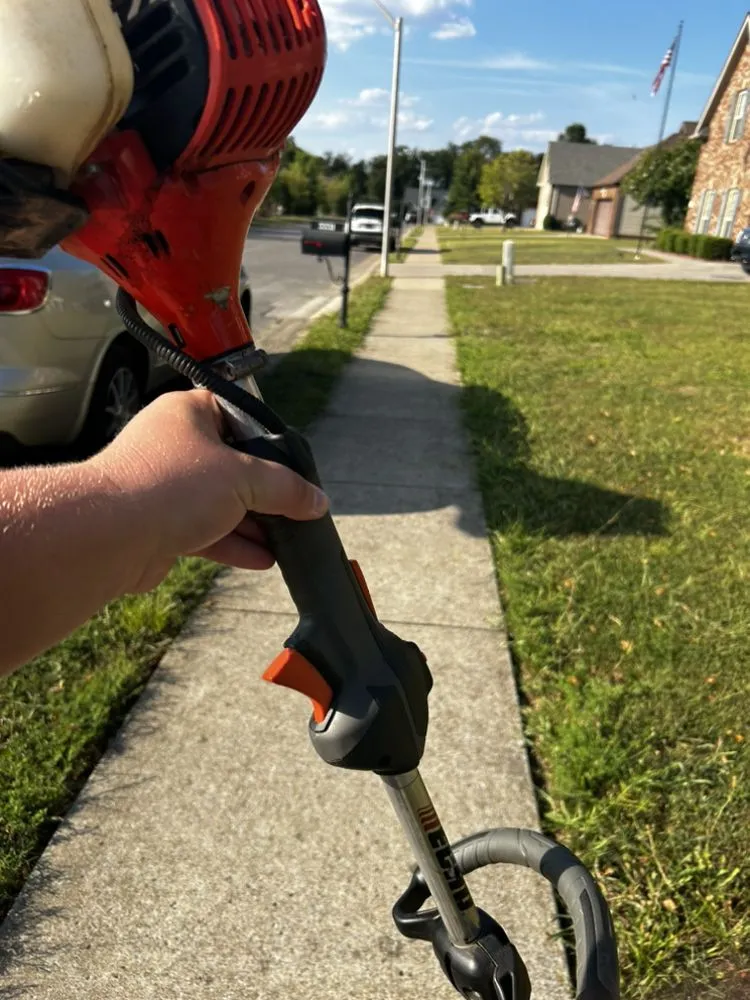 Reliable lawn mowing service in Murfreesboro, TN by HaC Lawn Maintenance