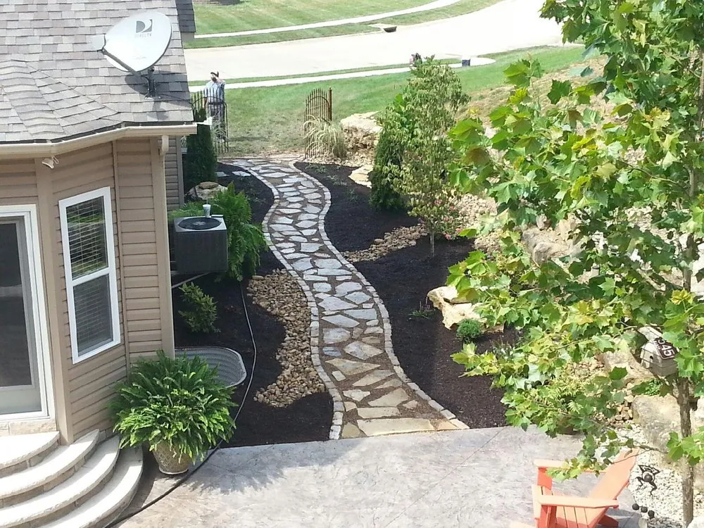 Top-rated yard cleanup service in Saint Charles, MO - Hackmann Lawn & Landscape
