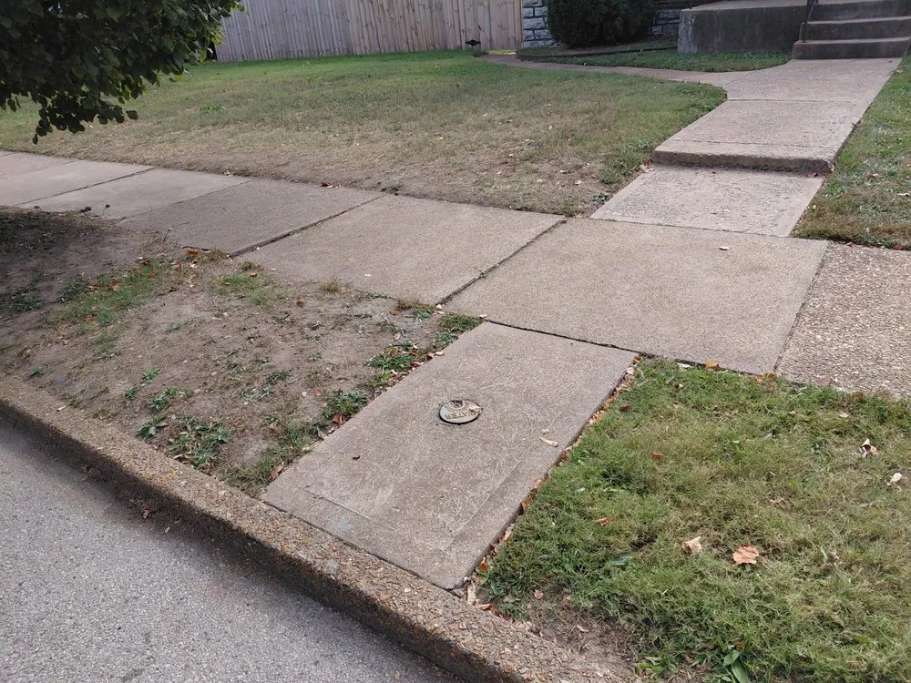 Professional garden landscaping in St. Louis, MO - Hackney Enterprises