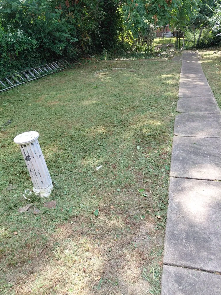 Professional residential landscaping in St. Louis, MO by Hackney Enterprises