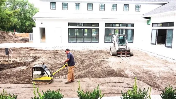 Hagen Lawn and Landscape