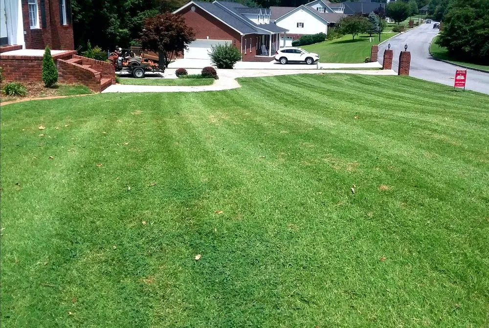 Reliable landscaping services in Kingsport, TN by Hagood Landscaping
