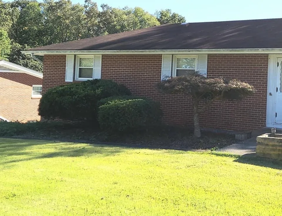 Trusted residential landscaping in Kingsport, TN by Hagood Landscaping