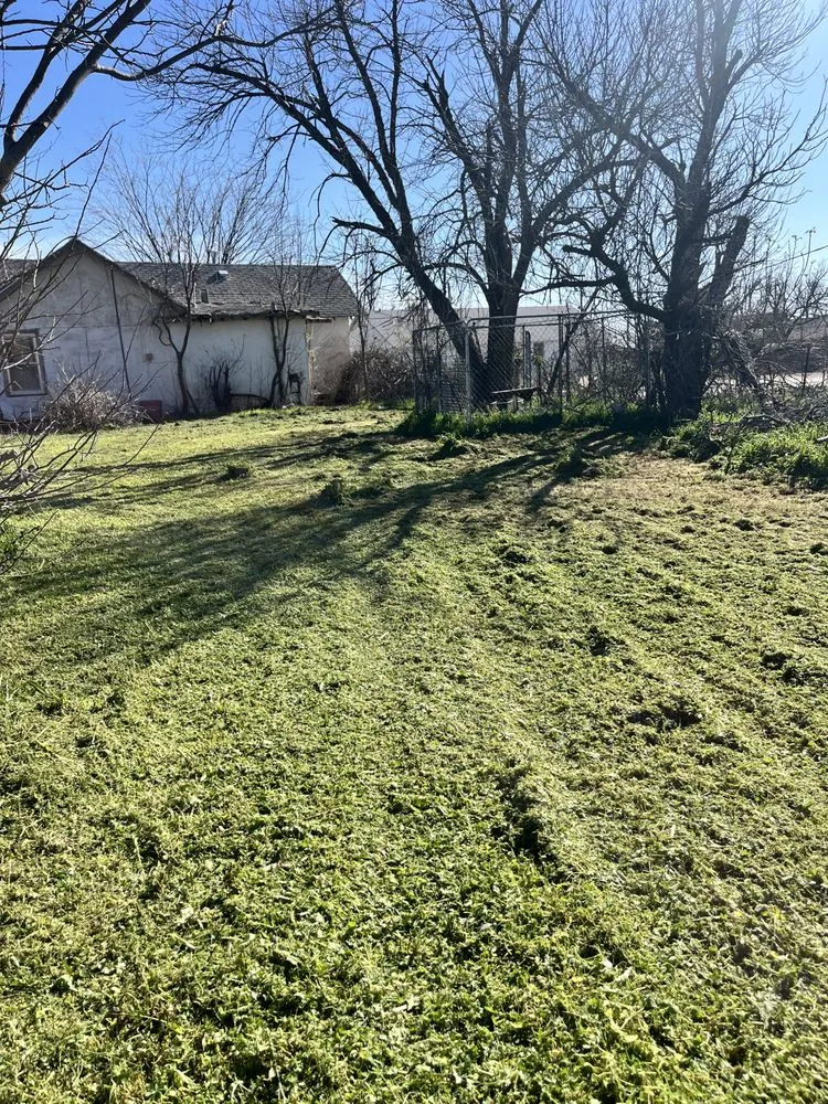 Trusted garden landscaping for homes across Crowell, TX - Hagues Landscaping
