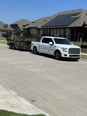 Hailo Cuts Lawn Care Logo