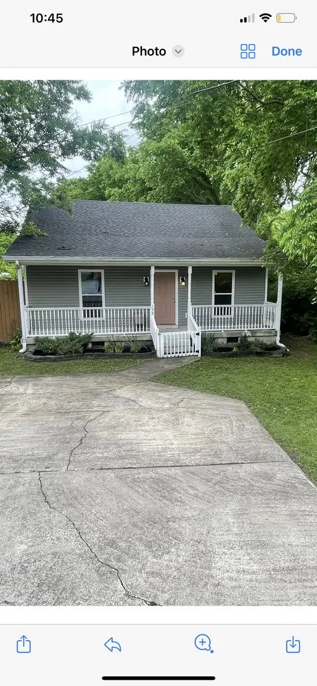 Local lawn mowing service in Springfield, TN by Haines Lawn & Landscaping