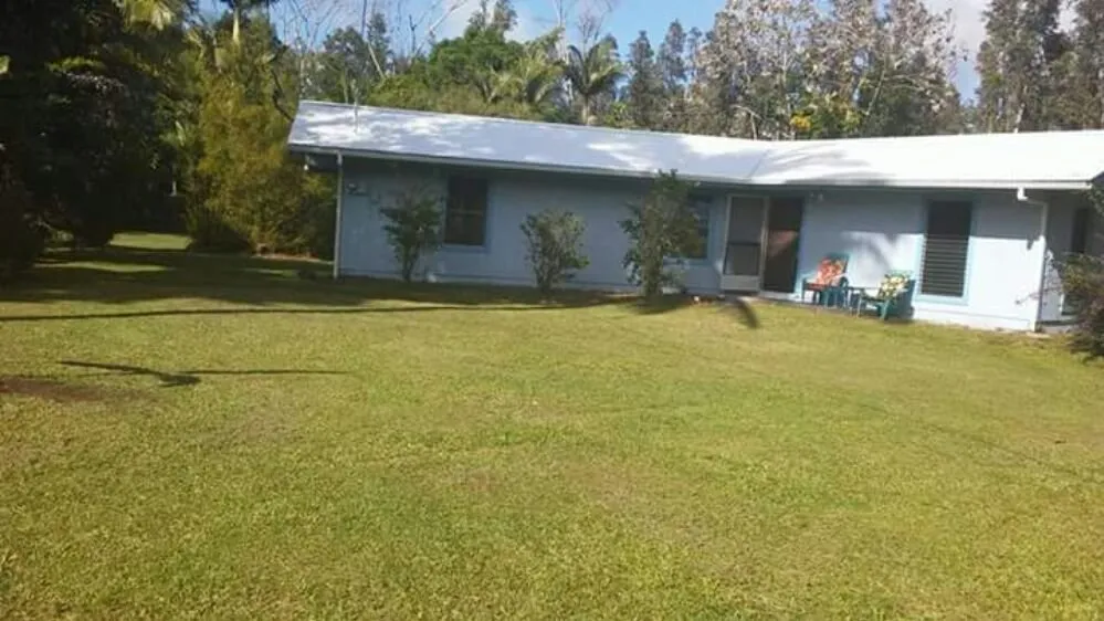 Custom yard cleanup service in Keaau, HI by Haleakala Yard Service