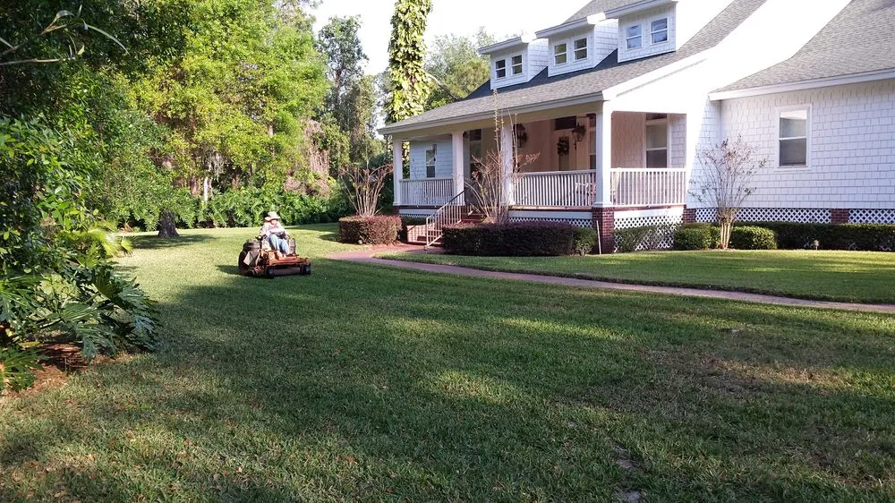 Reliable landscape installation for outdoor upgrades across Winter Haven, FL - Hale's Lawn Service