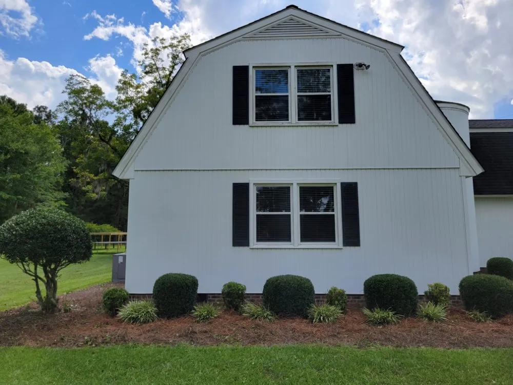 Custom residential landscaping experts serving Conway, SC - Half Moon Lawn Care