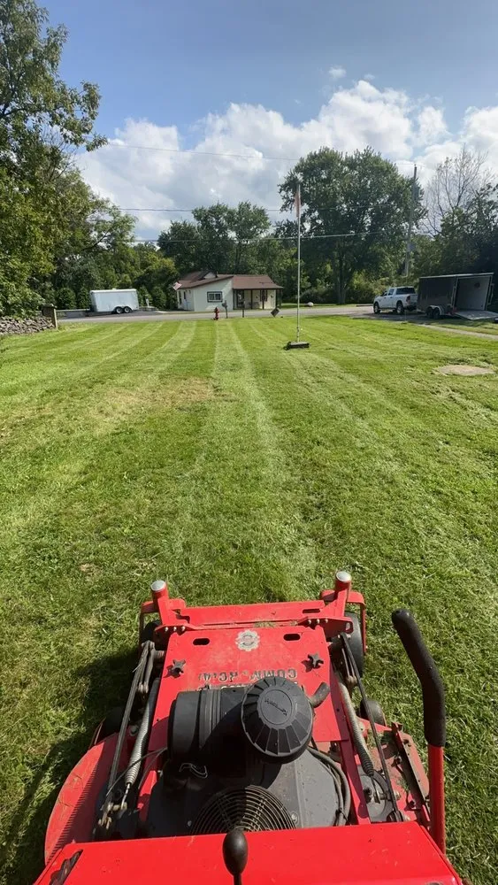 Top-rated landscaping services with custom design in Sanborn, NY by Halford Services