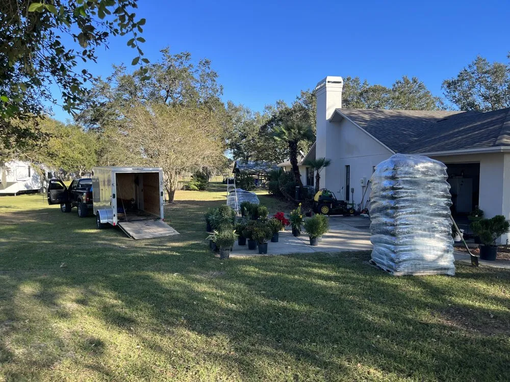 Custom lawn care service with custom design across Bartow, FL - Hall Environmental