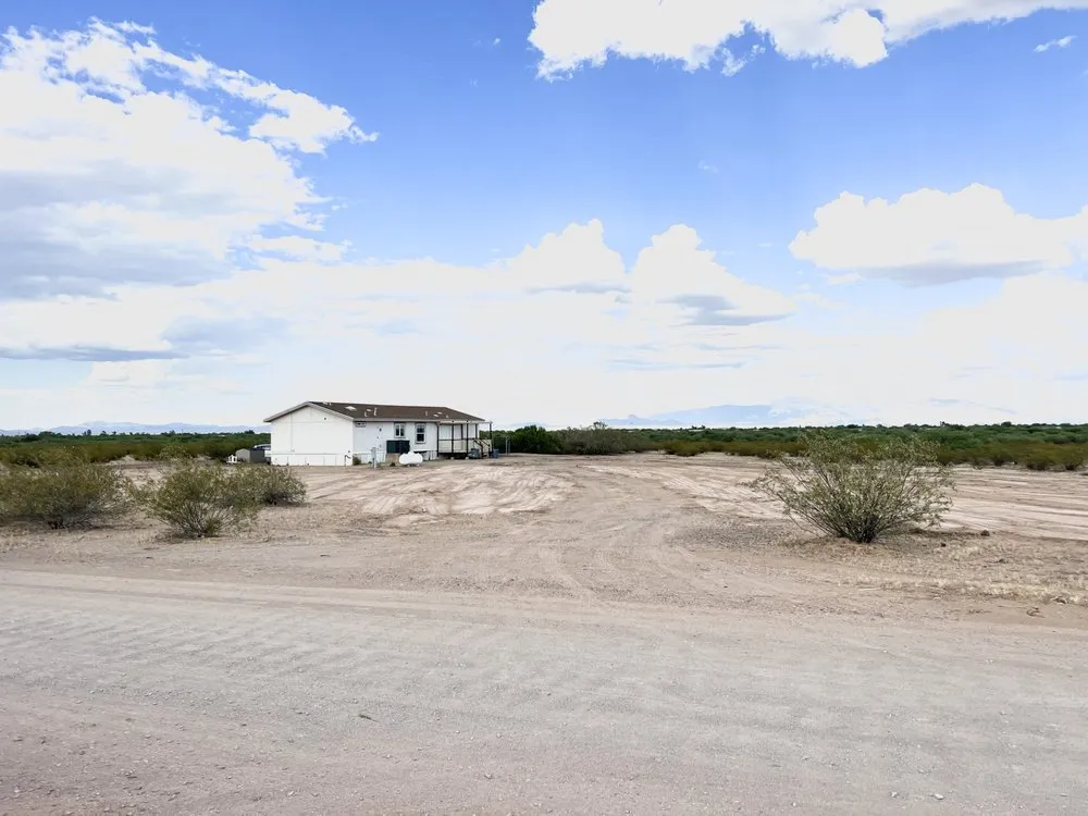 Expert lawn care service for beautiful yards in Vail, AZ by Halligan Hauling