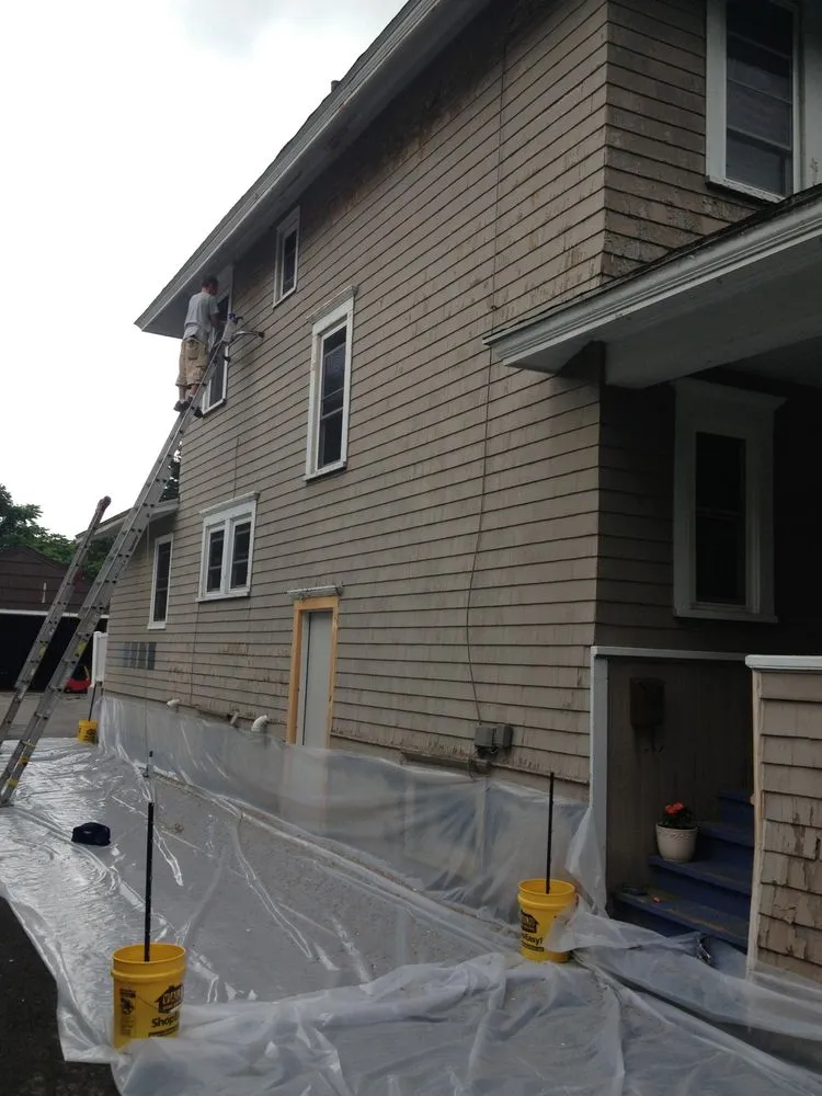 Local yard cleanup service in Inverness, FL by Halliwell Painting & More