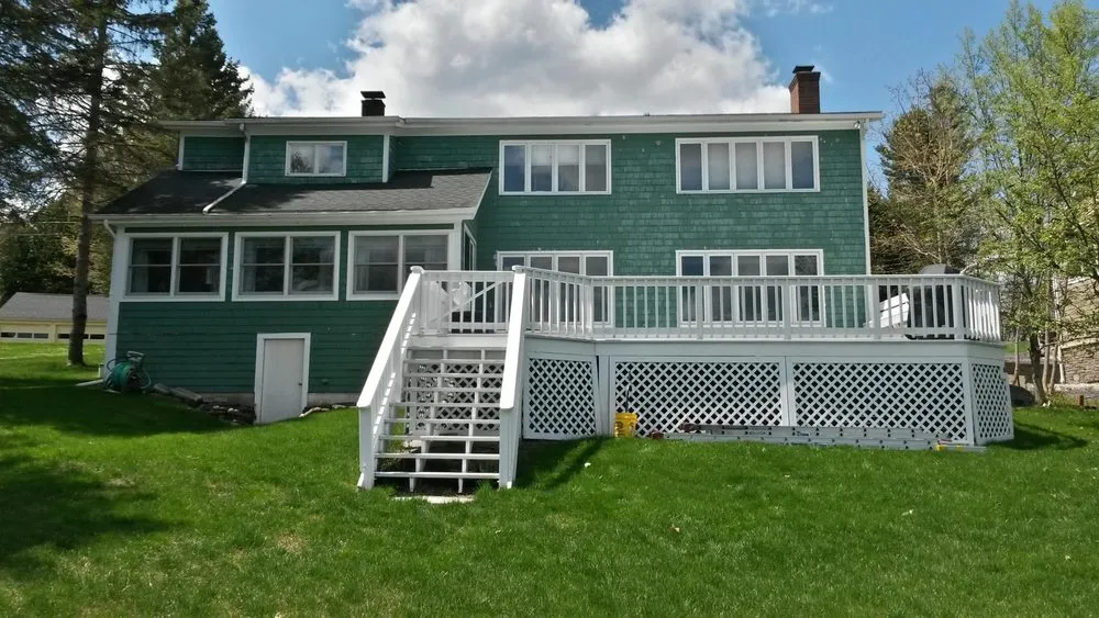 Trusted residential landscaping experts serving Inverness, FL - Halliwell Painting & More