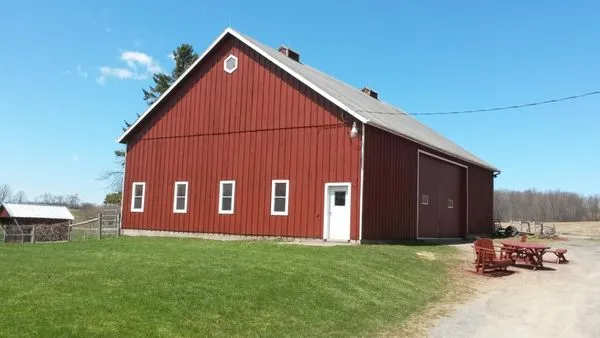 Halliwell Painting & More Logo