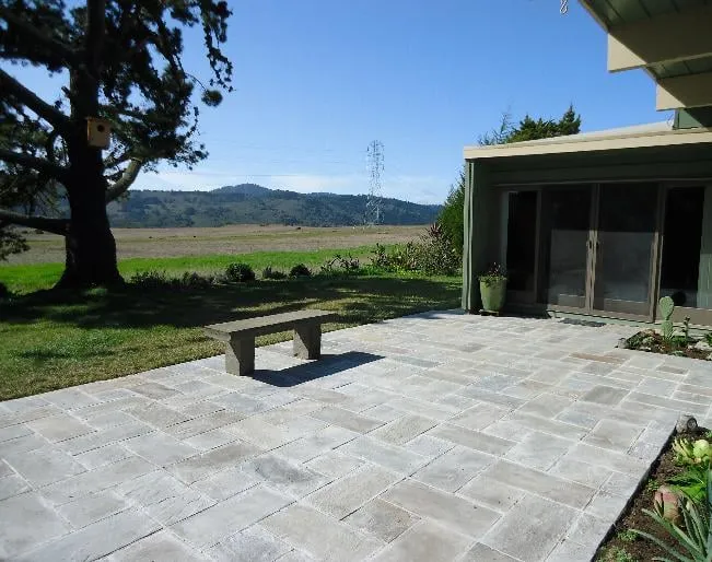 Reliable landscape installation in Belmont, CA by Hallmark Fine Gardens