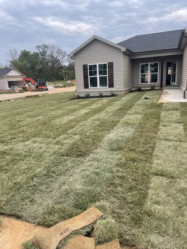 Professional yard cleanup service in Scottsville, KY - Hall’s Landscaping & Remodeling