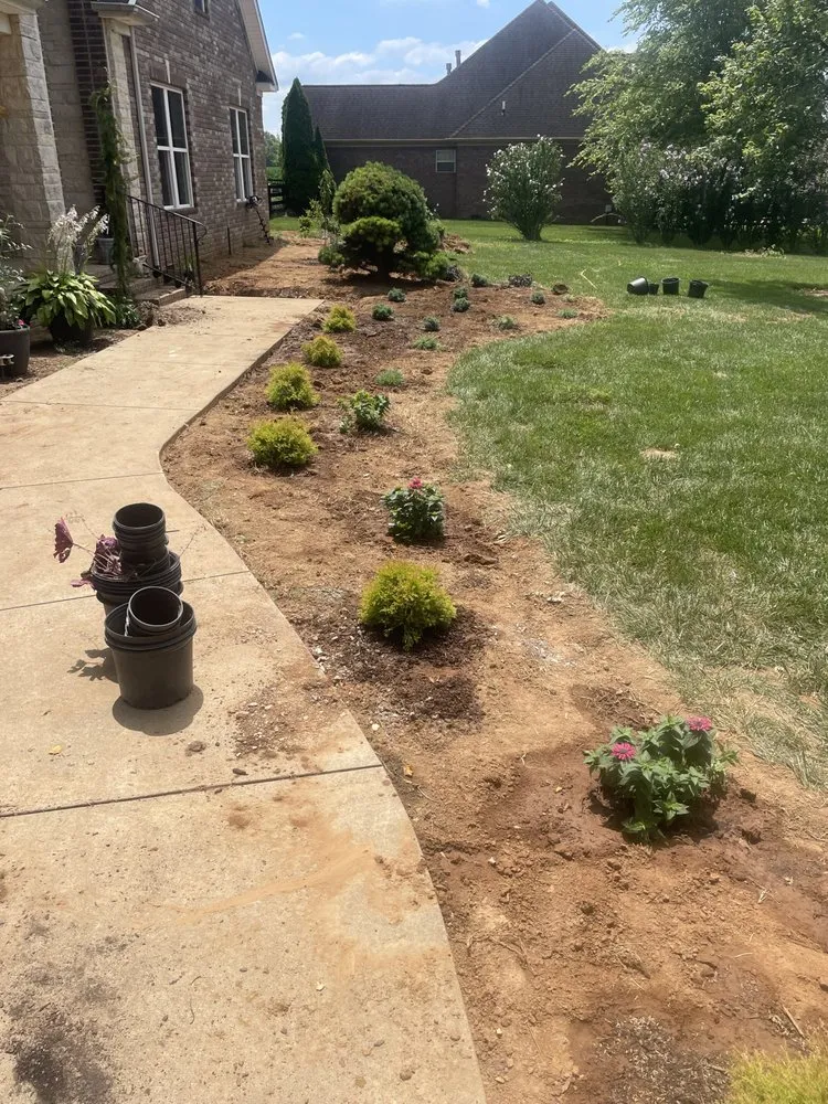 Professional residential landscaping in Scottsville, KY - Hall’s Landscaping & Remodeling
