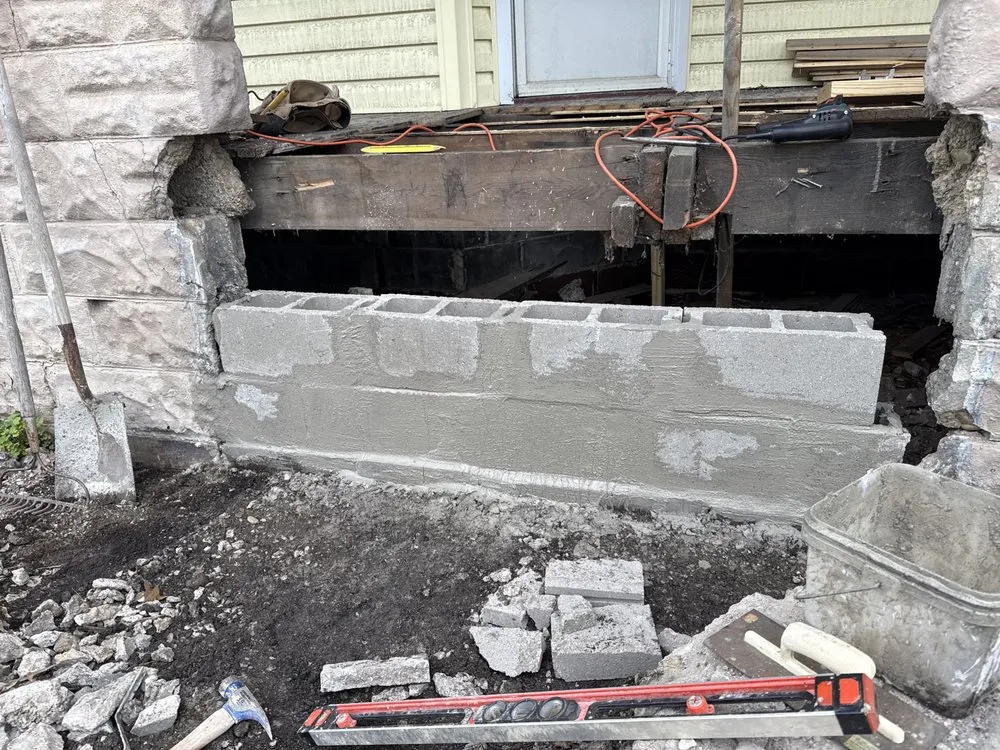 Custom lawn mowing service near you in Barberton, OH by Halls Outdoor Services