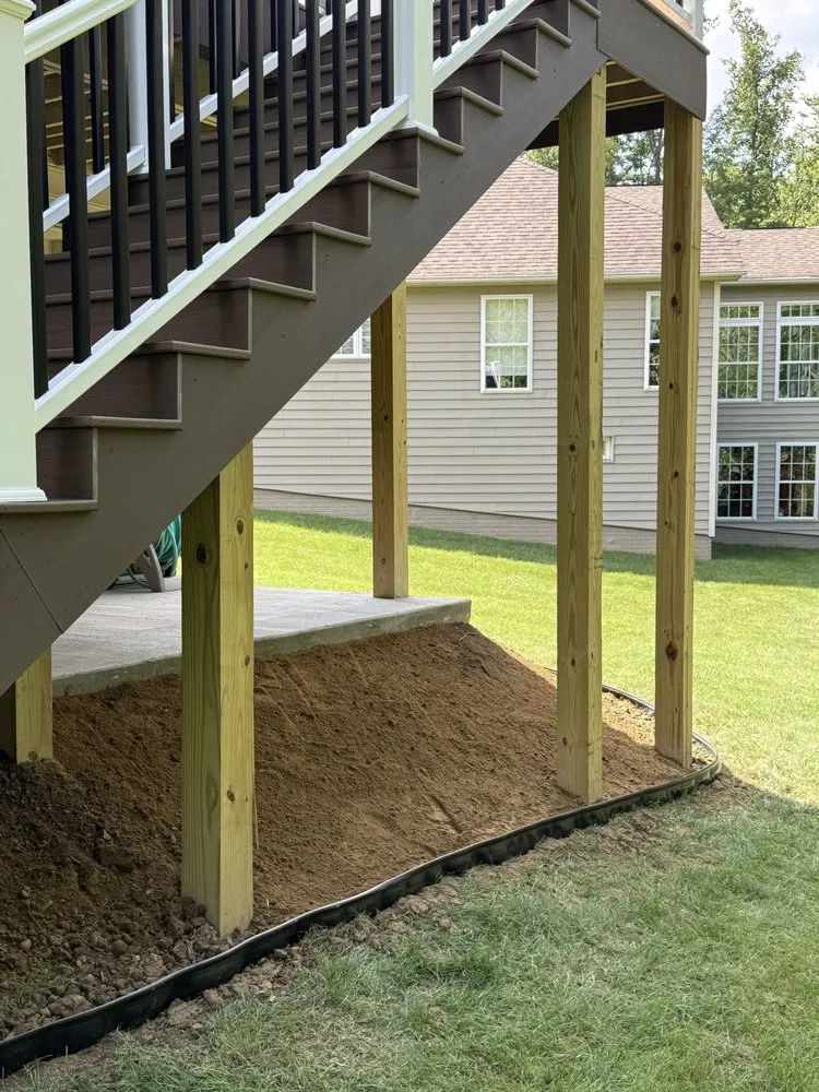 Expert garden landscaping in Barberton, OH by Halls Outdoor Services