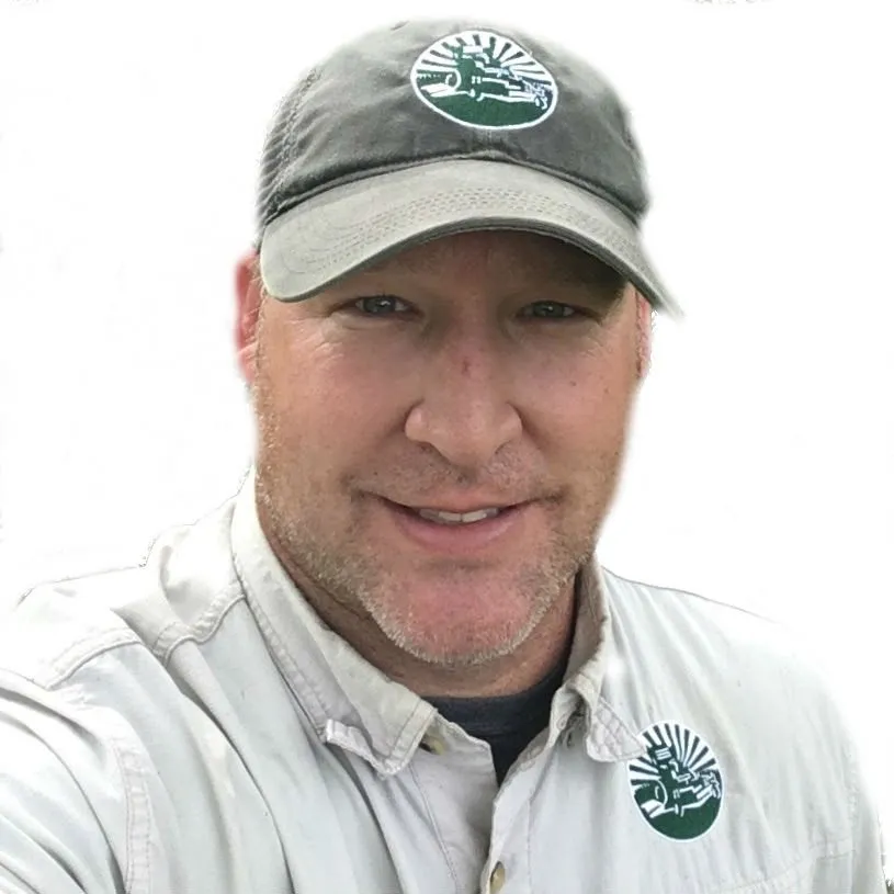 Professional yard maintenance experts serving Kingsport, TN - Hall's Pro Lawn Mowing Service