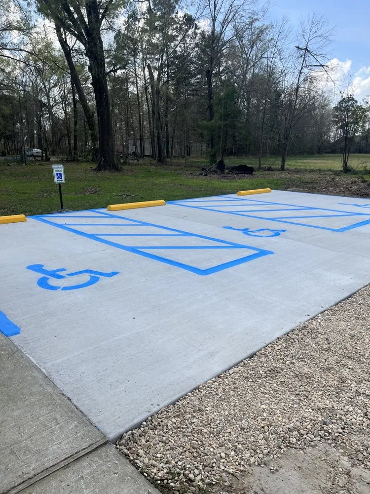 Affordable yard maintenance experts serving Baton Rouge, LA - Halo Construction & Landscaping