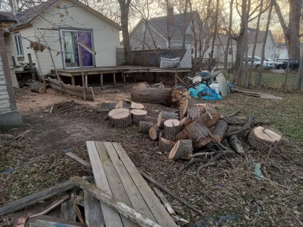 Local lawn care service experts serving Grand Island, NE - Halsey Home Service