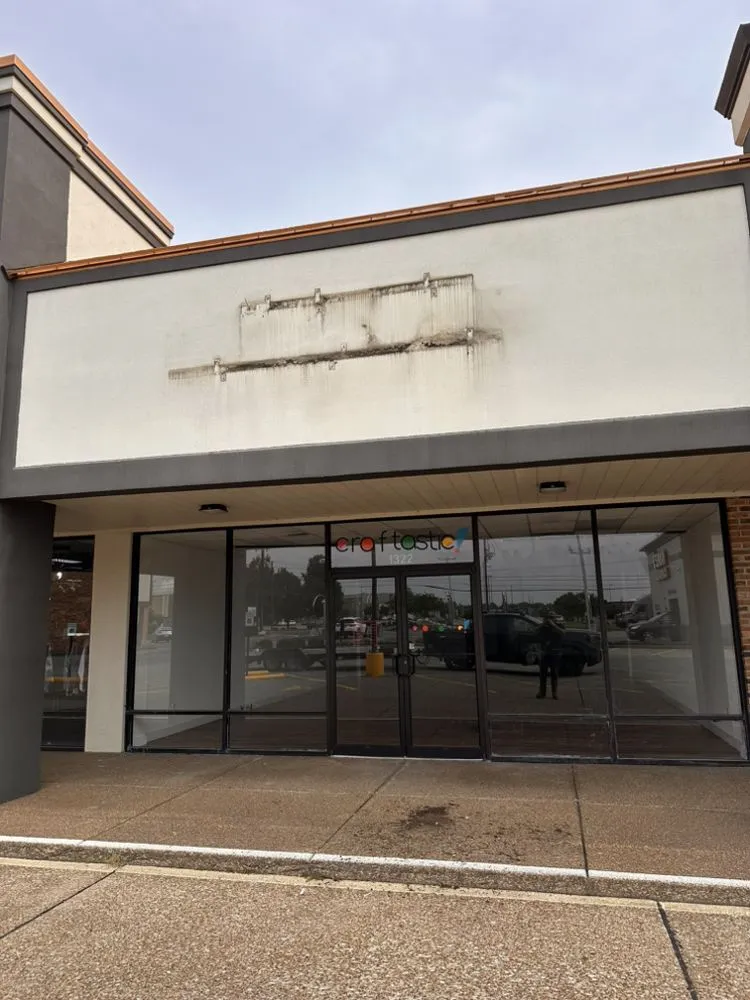 Top-rated residential landscaping experts serving Petersburg, IN - Halton Liquidations