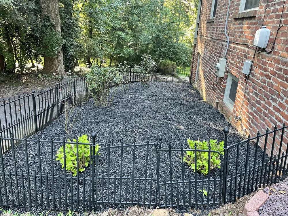 Top-rated residential landscaping for year-round maintenance in Lynchburg, VA by Hamby’s Lawn Care & Maintenance