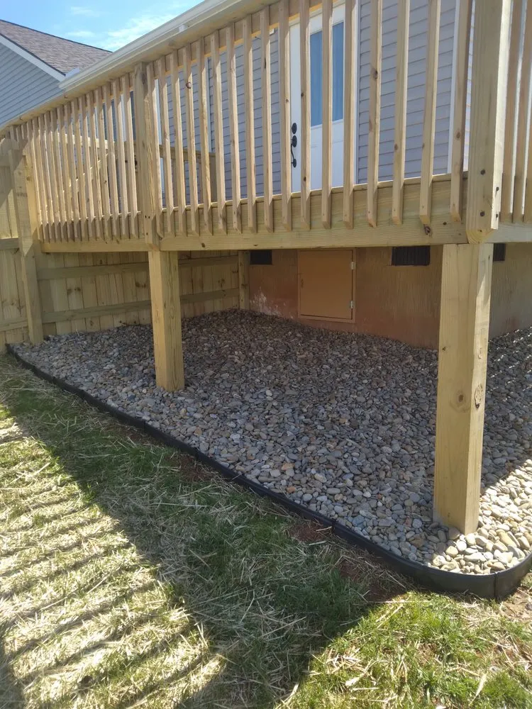 Custom garden landscaping for beautiful yards across Maryville, TN - Hamby's Lawncare and Landscaping