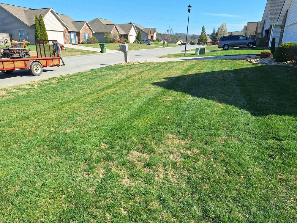 Trusted outdoor landscaping for beautiful yards in Maryville, TN by Hamby's Lawncare and Landscaping