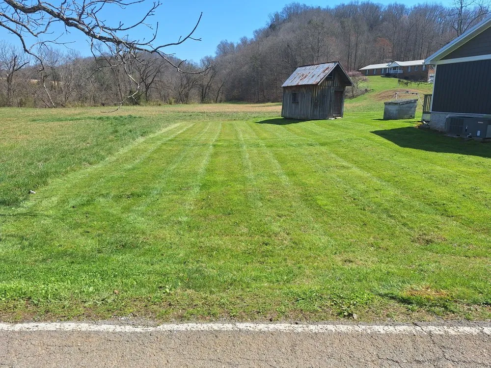 Affordable garden landscaping in Maryville, TN by Hamby's Lawncare and Landscaping