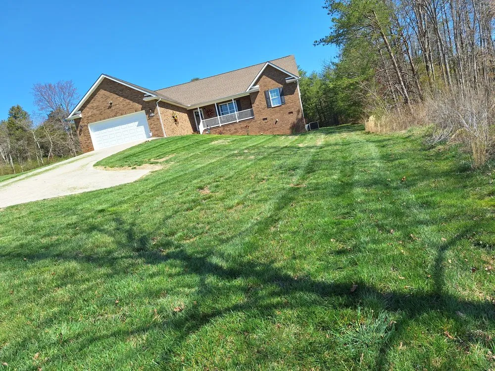 Reliable landscaping services for year-round maintenance across Maryville, TN - Hamby's Lawncare and Landscaping